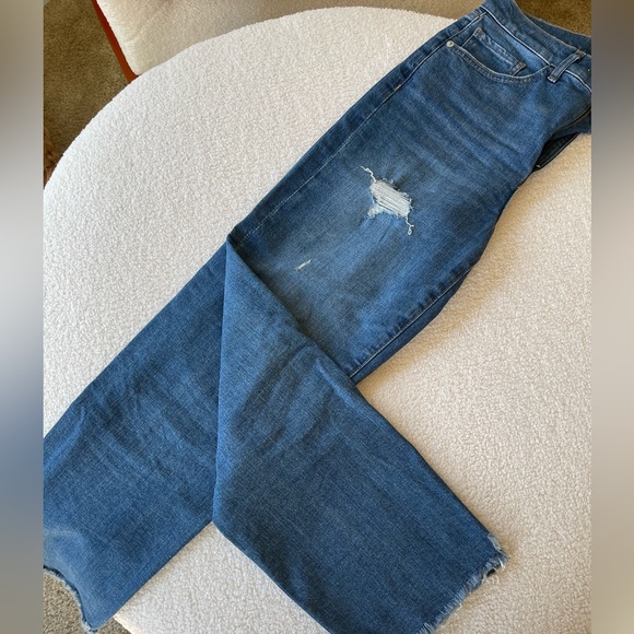 Express Straight Ankle Jeans - Picture 3 of 4
